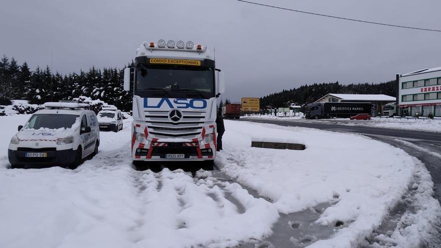 Nieve en el puerto de Barazar