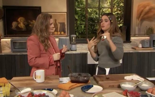 Camila Cabello en el programa de Drew Barrymore, 'The Drew Barrymore Show'.