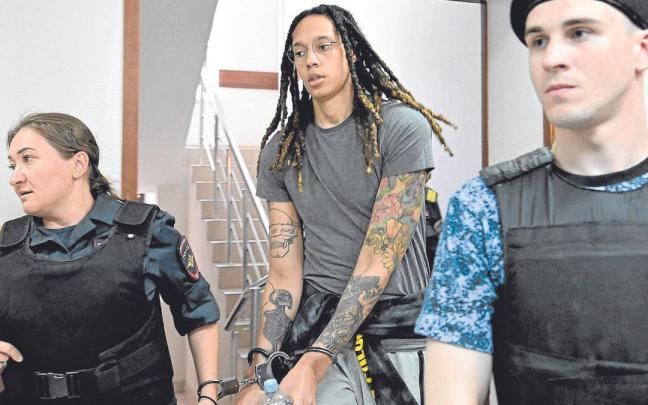 Brittney Griner, en la audiencia ante el Tribunal de Jimki que tuvo lugar el pasado lunes.