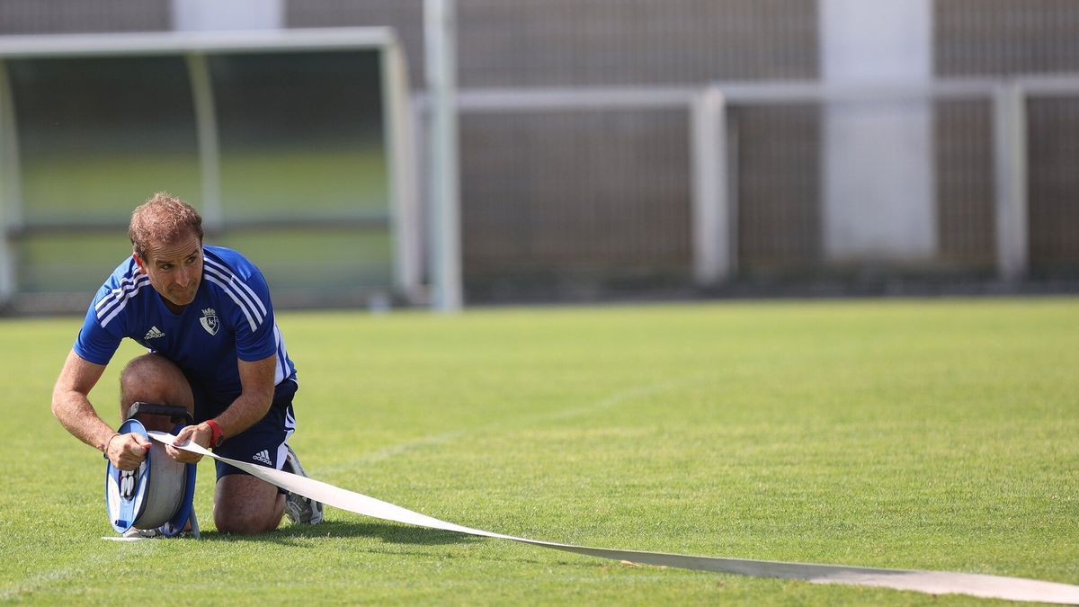 Arrasate, durante el entrenamiento de este jueves en Tajonar.