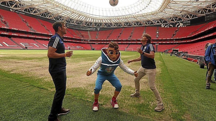 Julen Guerrero en San Mamés durante la presentación de la Eurocopa 2020