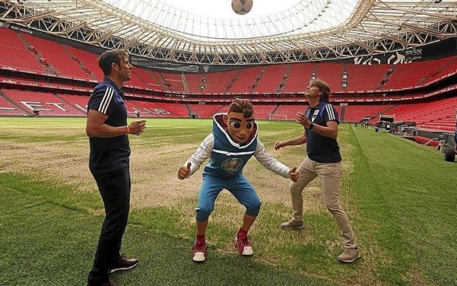 Julen Guerrero en San Mamés durante la presentación de la Eurocopa 2020