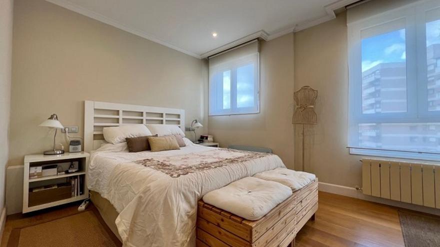 Piso reformado y con garaje en Bilbao.