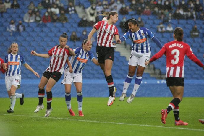 El Athletic, falto de gol, no ha podido con el orden de la Real