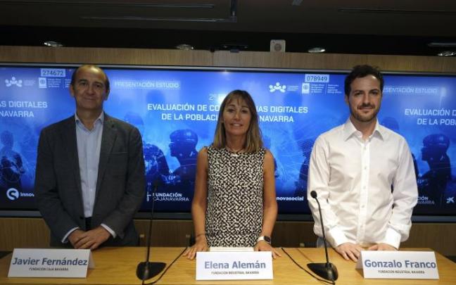 Javier Fernández, Elena Alemán y Gonzalo Franco.
