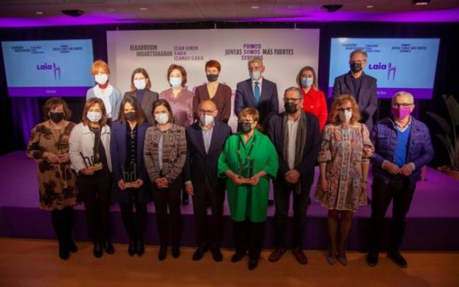 Foto de familia, hoy en el museo Artium.