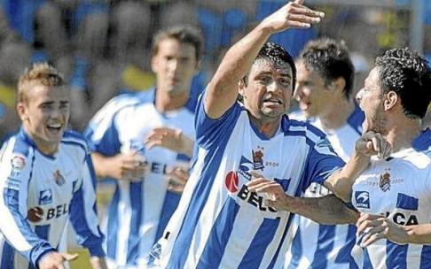 Bueno celebra junto a sus compañeros el 0-1 en Cádiz. Foto: M. Piñero Bueno celebra junto a sus compañeros el 0-1 en Cádiz. Foto: M. Piñero