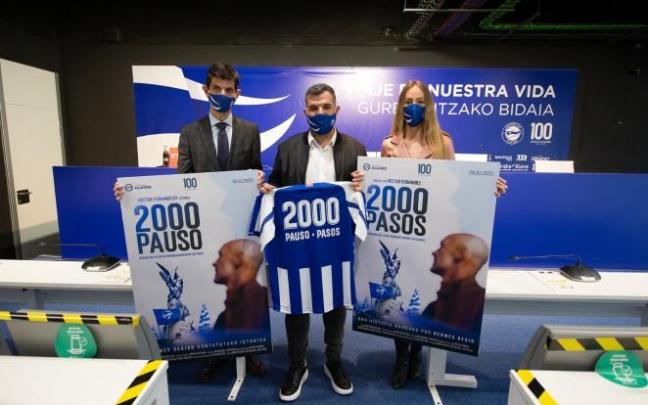 Este jueves ha sido presentado en la sala de prensa de Mendizorrotza el documental '2000 pasos - 2000 pauso', dirigido por el periodista gasteiztarra Héctor Fernández