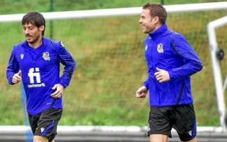 Illarramendi, en un entrenamiento junto a Silva. Illarramendi, en un entrenamiento junto a Silva.