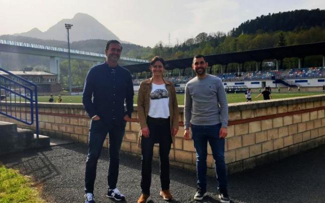 Jon Sergio Atxotegi, Mireia Elkoroiribe y Mikel Ortega.