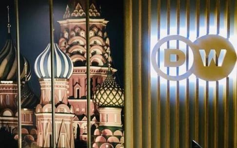 La tensión entre Alemania y Berlín se está trasladando también al plano periodístico y empresarial.