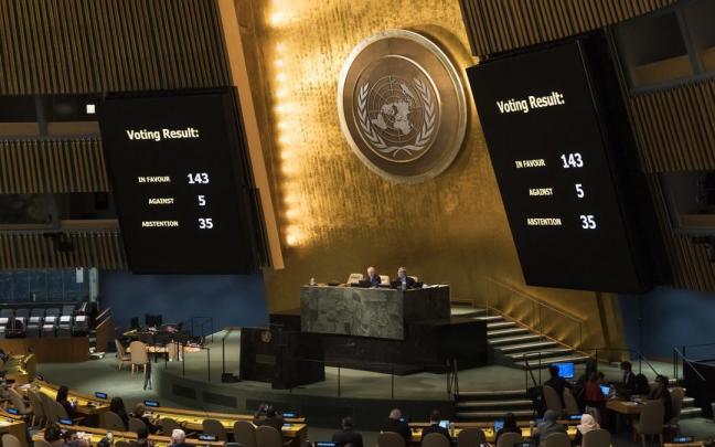 La Asamblea General de Naciones Unidas vota la resoluci&oacute;n contra la anexi&oacute;n rusa de territorios ucranianos.