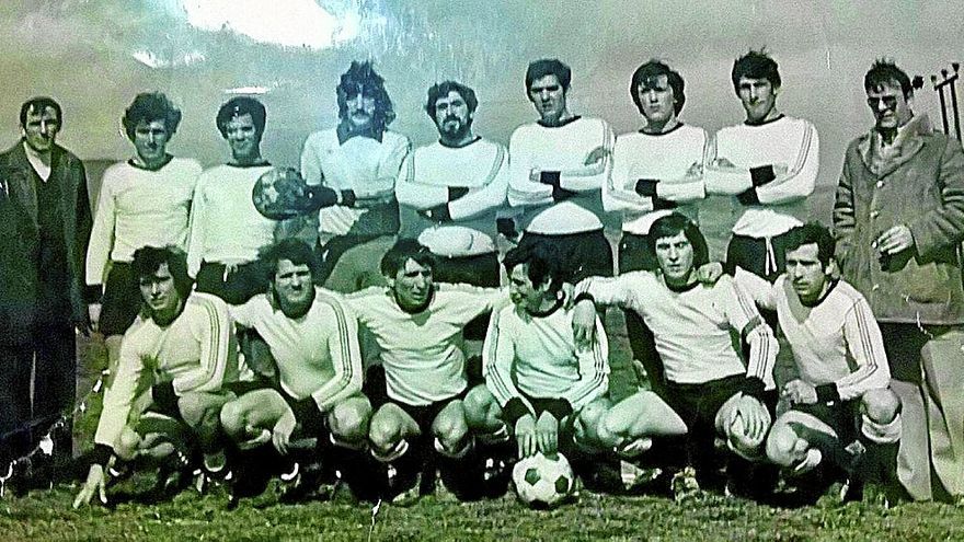 Histórica imagen del Urroztarra de 1976, un año antes de federarse.