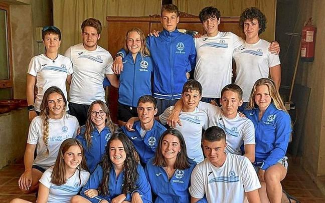 La expedición del Club Natación en Zamora. La expedición del Club Natación en Zamora.