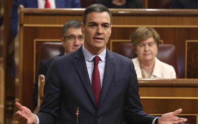 Pedro Sánchez en el pleno de control al Gobierno este miércoles.