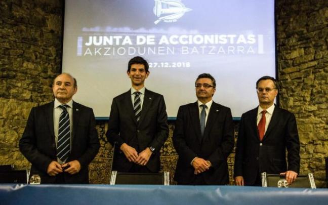 La Junta de Accionistas celebrada en el Palacio de Villa Suso La Junta de Accionistas celebrada en el Palacio de Villa Suso
