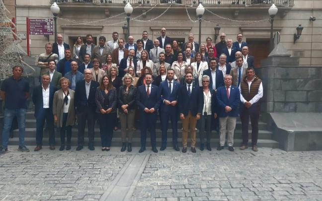 Representantes de todos los municipios