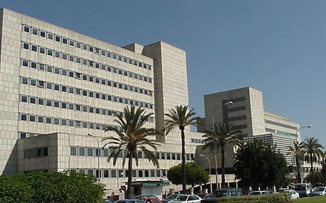 Vista principal del Hospital Materno Infantil de Málaga. Vista principal del Hospital Materno Infantil de Málaga.