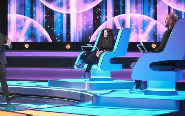 Juanra Bonet, Adriana Torrebejano y Pepe Reina, en ‘El círculo de los famosos’.