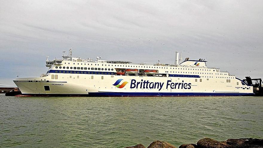 El ferry ‘Salamanca’, en plena travesía.