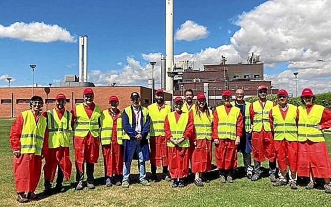 El equipo de ‘ELENA’ visita ‘ROCKWOOL’. | FOTO: CEDIDA