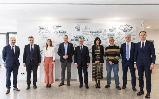Urkullu visita Arantzazulab Urkullu visita Arantzazulab