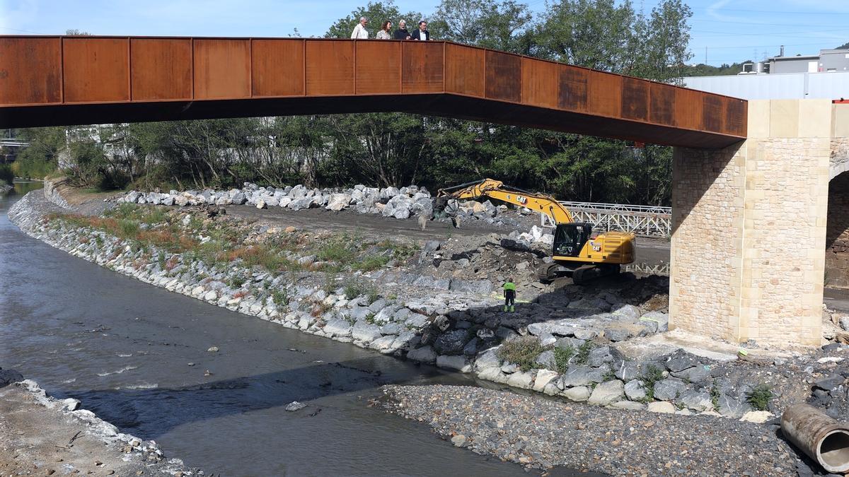 Imagen del renovado puente Mercadillo de Galdakao.