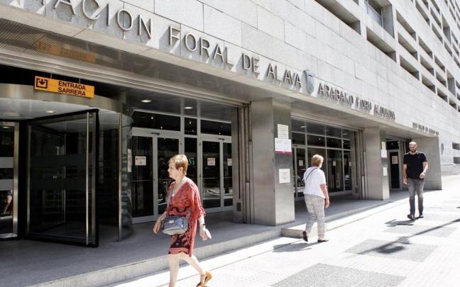 La sede de la Hacienda alavesa en Vitoria.