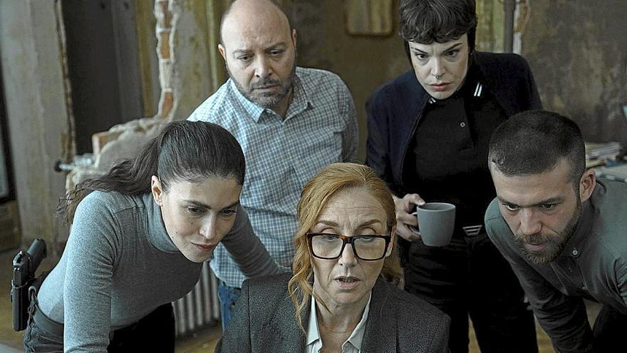 El equipo de investigación está confuso al desentrañar las claves del crimen cometido.