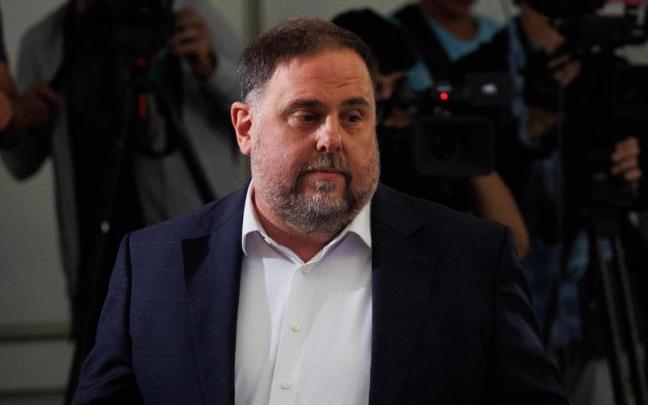 El presidente de Esquerra Republicana de Catalunya, Oriol Junqueras, participa en un desayuno informativo. El presidente de Esquerra Republicana de Catalunya, Oriol Junqueras, participa en un desayuno informativo.