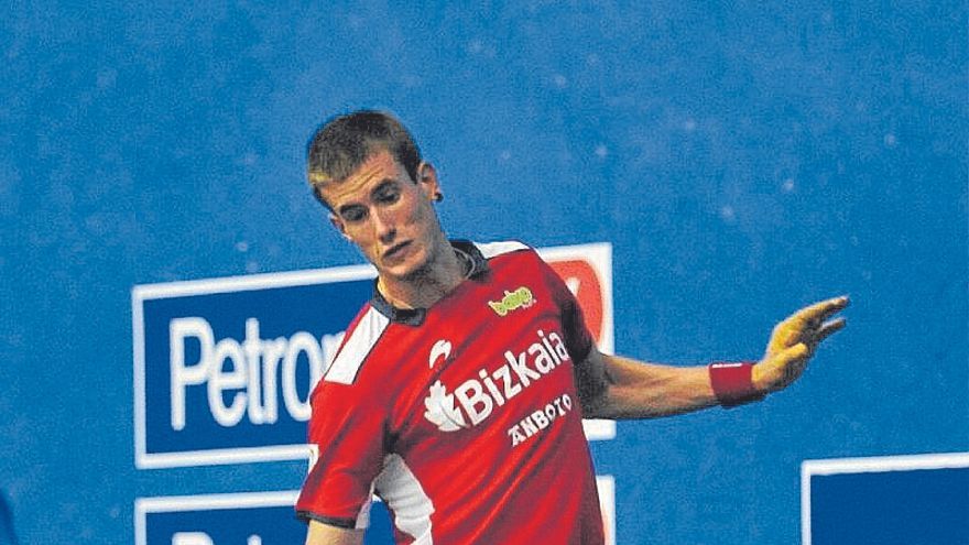 Jon Mariezkurrena, durante un partido anterior. | FOTO: OSKAR MARTÍNEZ