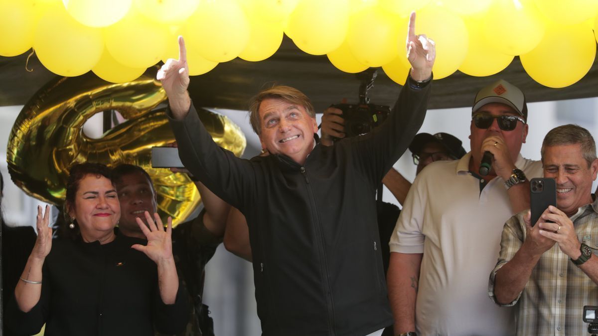 Primer acto de campaña electoral de Bolsonaro.