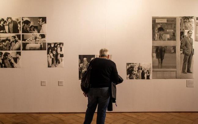La exposici&oacute;n de im&aacute;genes de Koldo Chamorro, todas in&eacute;ditas hasta la fecha, tiene un dise&ntilde;o moderno y din&aacute;mico.