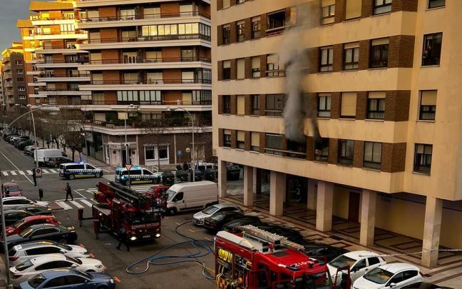 Imagen del bloque incendiado en el barrio de San Juan.