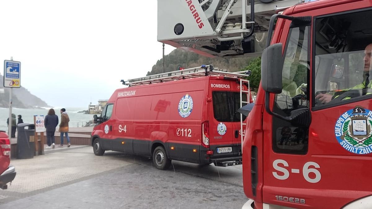 Una dotación de bomberos.