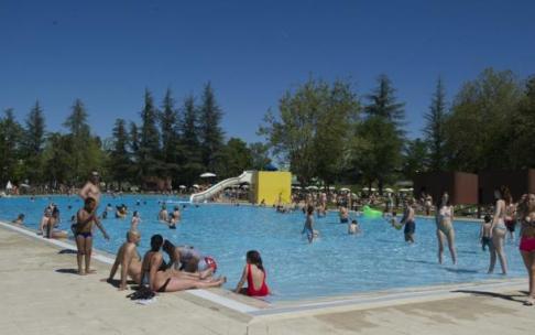 Instalaciones de las piscinas de Gamarra.