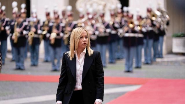 Giorgia Meloni en uno de sus primeros actos como primera ministra.