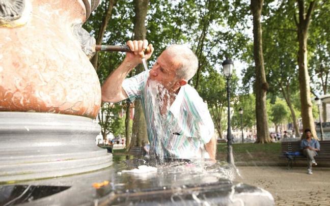 La ola de calor ha causado un total de 27 asistencias médicas en Álava