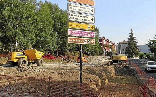 Las obras del aparcamiento de Nekolalde. | FOTO: A.Z.