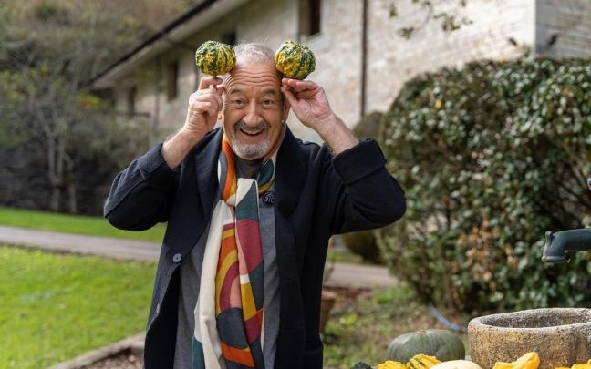 Karlos Arguiñano en la presentación de su libro 'Cocina fácil y rico'. Karlos Arguiñano en la presentación de su libro 'Cocina fácil y rico'.