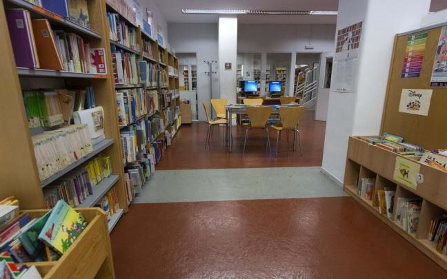 Interior de una biblioteca