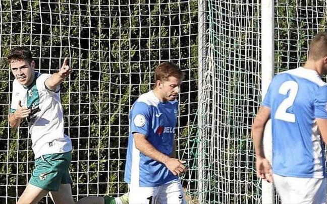 Cubillo celebra el primer tanto del encuentro.