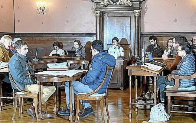 Un momento del Pleno que ventil&oacute; en tiempo r&eacute;cord la aprobaci&oacute;n de los presupuestos de 2023.