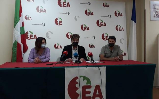 Este sector crítico lanza esta denuncia después de que Eba Blanco confirmara que se presentará al Congreso para dirigir el partido Este sector crítico lanza esta denuncia después de que Eba Blanco confirmara que se presentará al Congreso para dirigir el partido