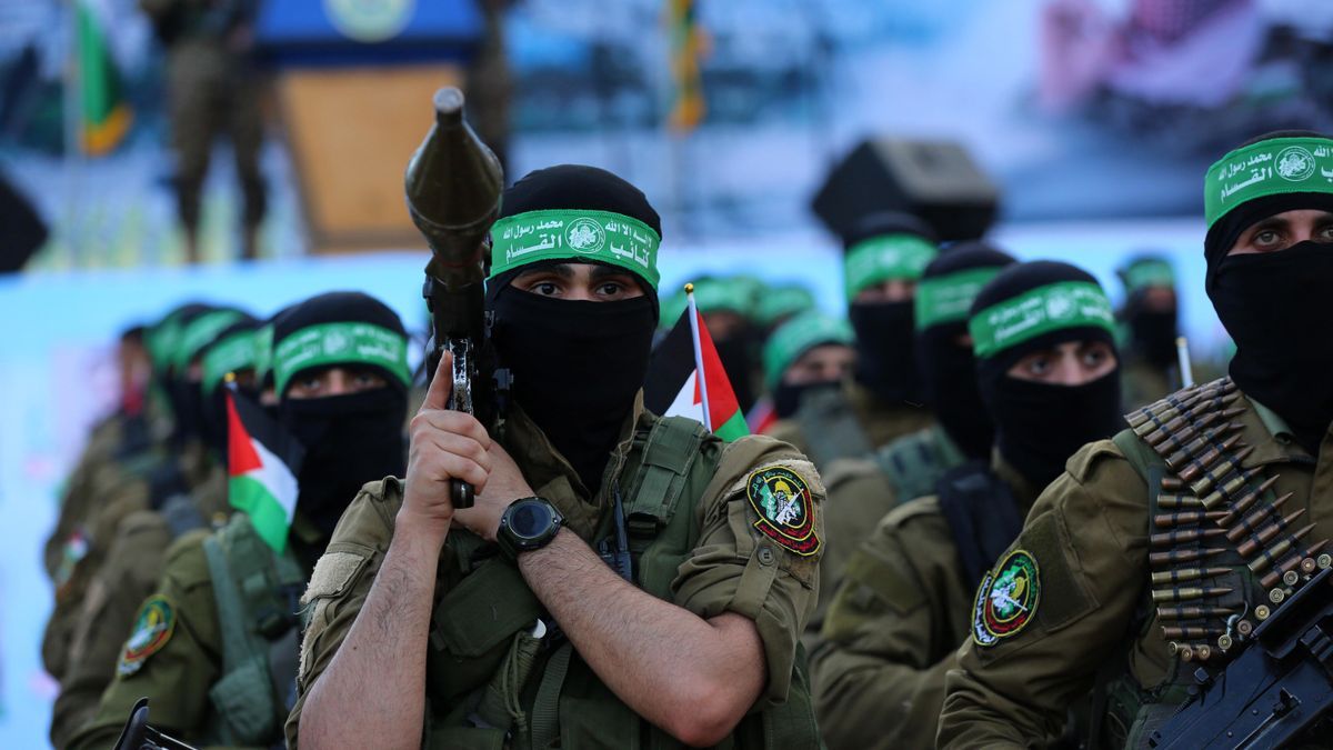 Miembros de las brigadas al Qassam.