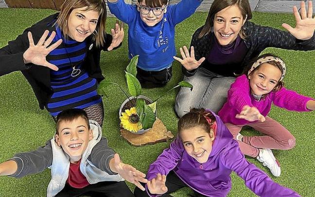 &ldquo;Sentituz, bizi eta hezi&rdquo;