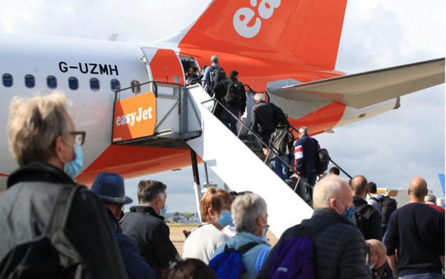 Los paros en EasyJet están convocados para el 1, 2, 3, 15, 16, 29, 30 y 31 de julio.