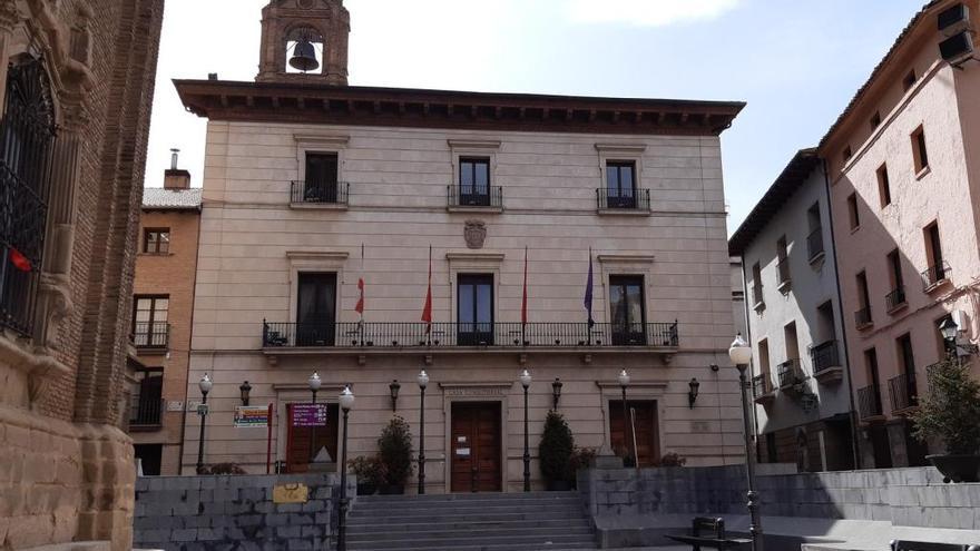 Exterior del Ayuntamiento de Tudela.