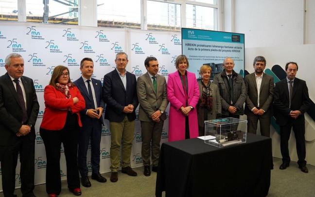 Representantes políticos, económicos y formativos hoy en Arrasate. Representantes políticos, económicos y formativos hoy en Arrasate.