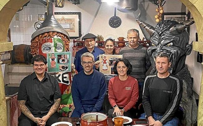 Presentación de la Babarrun Festa en la sociedad Gure Kaiola. | FOTO: M.S.S.